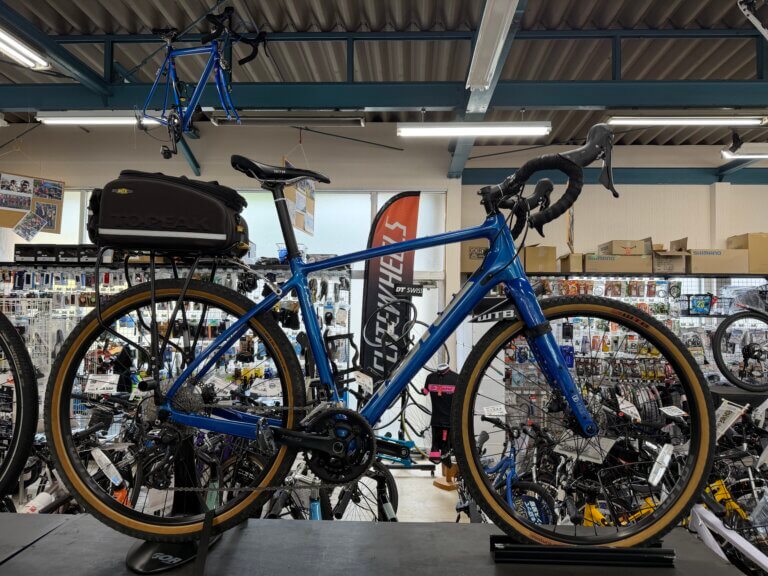 KONA LIBRE CRの中古車入荷！！🔥