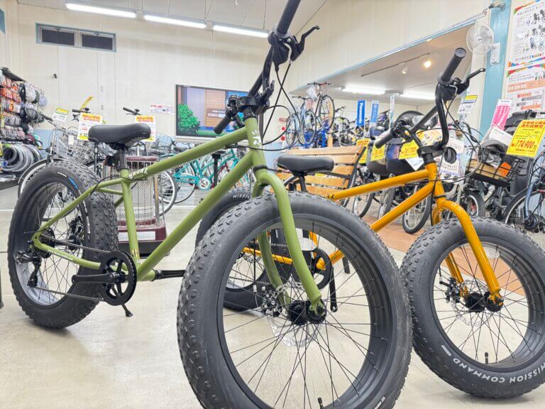 ファットバイク入荷いたしました(^▽^)/
